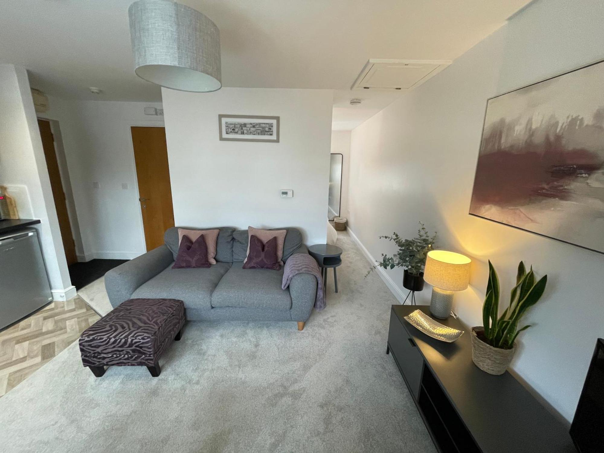 Compact Modern Apartment Single Person Or Couple Only Bangor Eksteriør billede